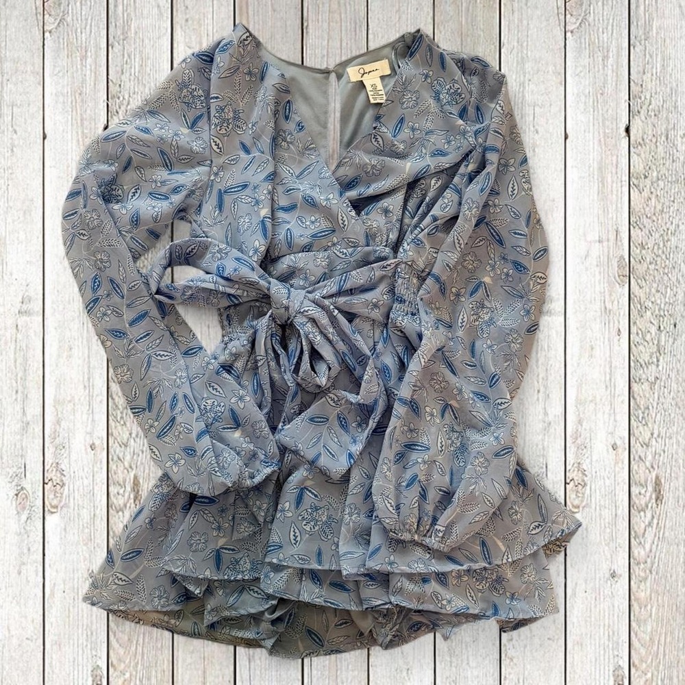 Japna‎ Women's XS Blue Floral Long Sleeve Wrap Tie Waist Romper Shorts